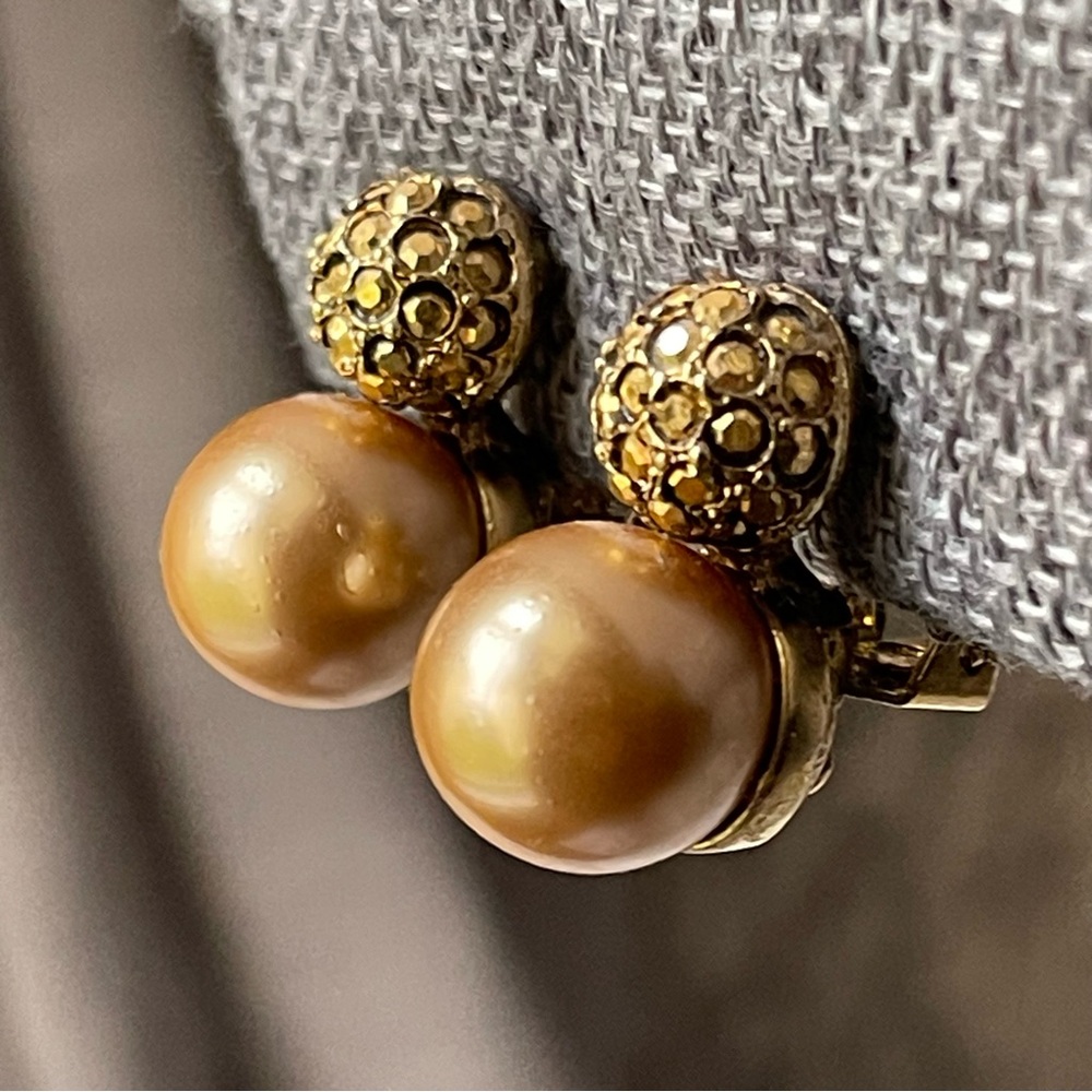 KENNETH JAY LANE | Vintage | Champagne Gold Glass Pearls Pave Crystals Clip On